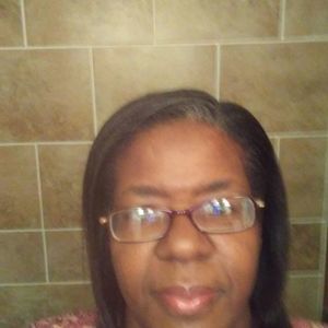 Meet your Posher, Tamela